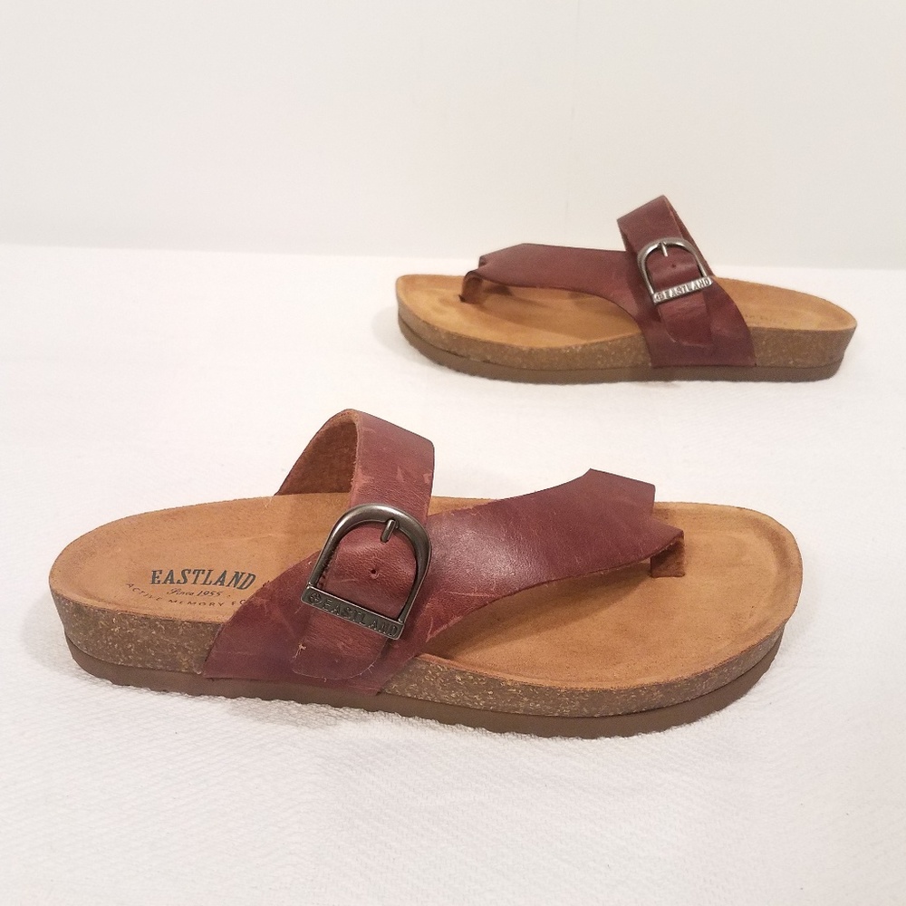 Eastland leather sandals/ memory foam footbed - Picture 2 of 6